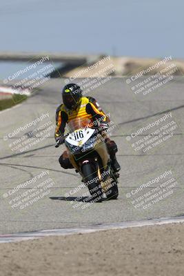 media/Mar-22-2025-TrackDaz (Sat) [[0456df0c41]]/Group B/Session 3 (Outside Grapevine)/